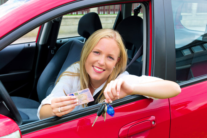 A kezdő autóvezetőkre vonatkozó korlátozások